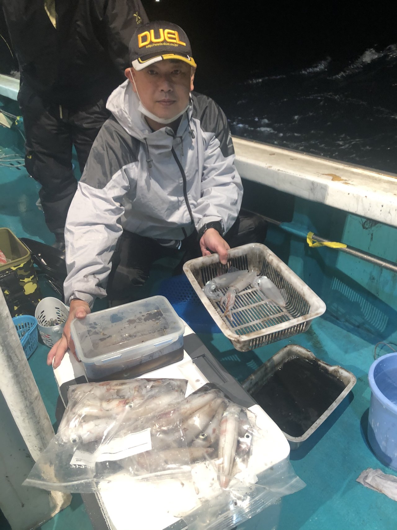 アカイカの釣果 年7月24日 良栄丸 和歌山県 印南港 キャスティング釣り船予約