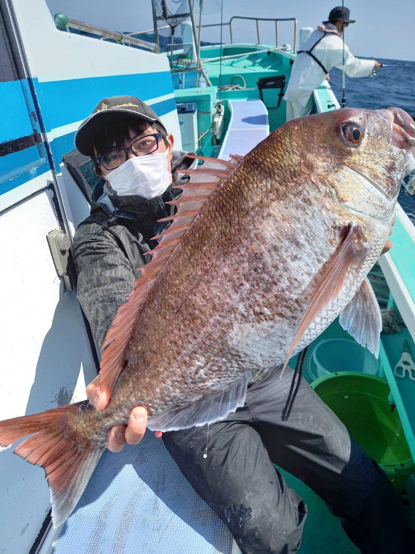 マダイの釣果 21年4月24日 富士丸 千葉県 大原港 キャスティング釣り船予約