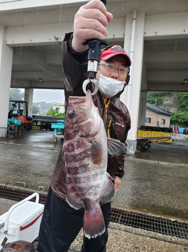 ヒラメ0 80kg 1匹 の釣果 21年7月3日 一郎丸 神奈川 間口漁港 船釣り予約 キャスティング船釣り予約