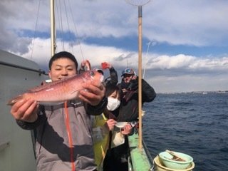 アカムツ50cm 2匹 の釣果 22年2月5日 喜久丸 神奈川 腰越漁港 船釣り予約 キャスティング船釣り予約