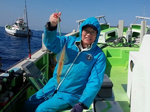 午前◆ヤリイカ釣り◆お得な割引プラン!==1,500円/人OFF==