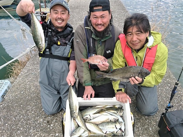 ※8月から※LTアジ釣りプラン(泳がせも可)☆手巻きリールセット無料!☆