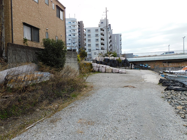 �����Ĵݡ���־�