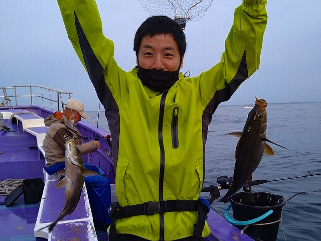 【春栄丸】5月から人気のイサキ釣り