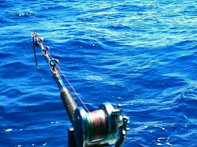 【遊漁船てぃ〜だ】沖縄の海で大物釣りも！
