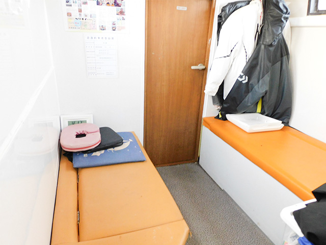 【松っちゃん丸】キャビン内