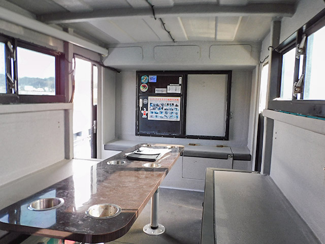 【せいゆう丸】後方キャビン